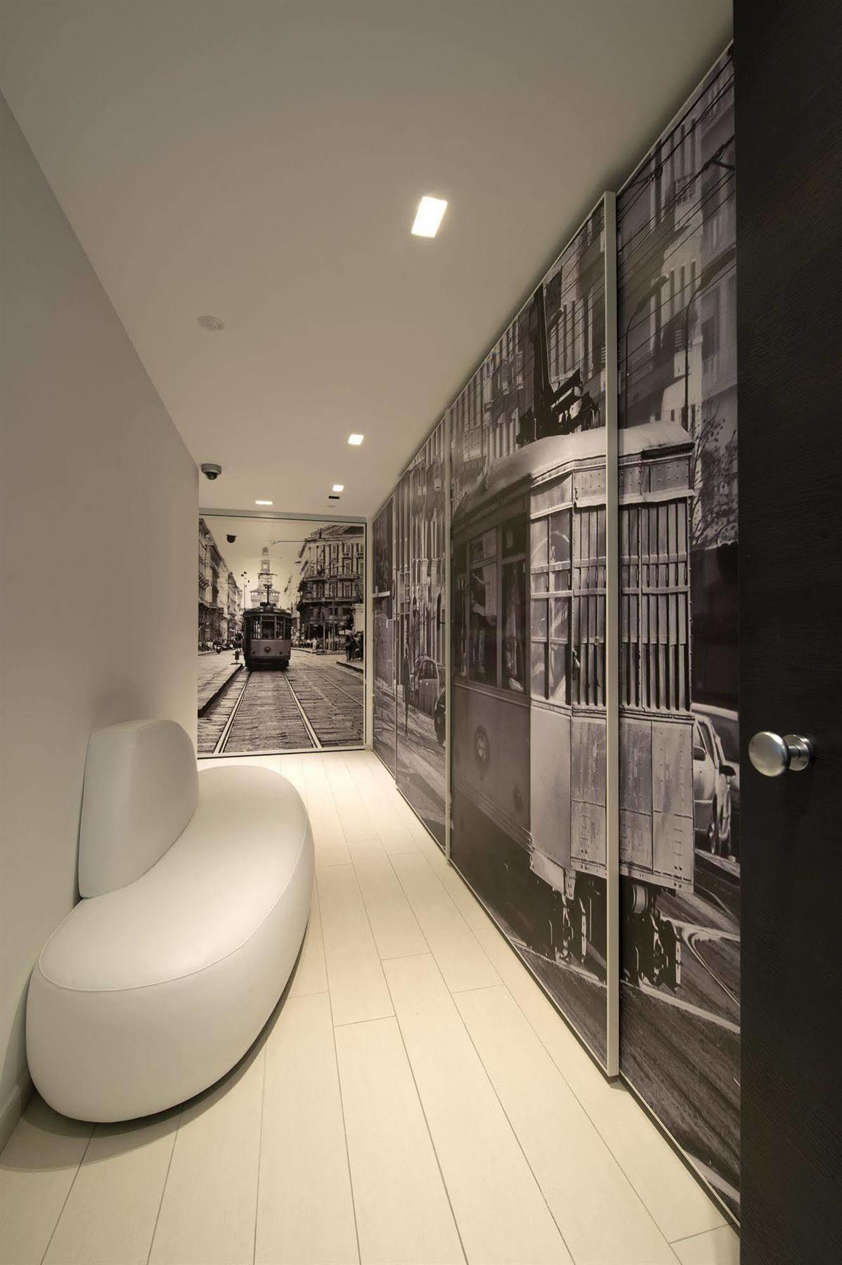 อพาร์ตโฮเต็ล ดูโอโม Aparthotel มิลาน ภายนอก รูปภาพ